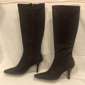 Alfani  brown suede boots size 9